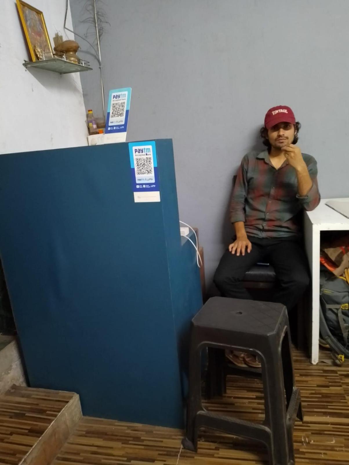 Bapuji Dormitory Hostel Mumbai Ngoại thất bức ảnh